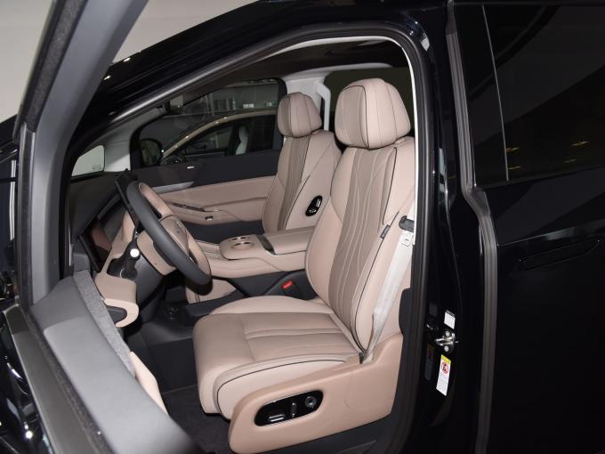 الطاقة الجديدة النقية ODM السيارة الكهربائية Xpeng X9 النموذج الفضائي الكبير MPV EV سيارة جديدة 2