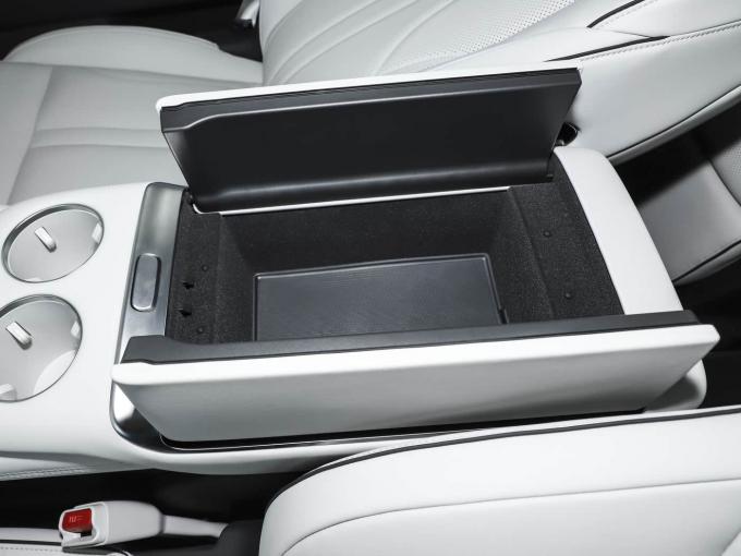 الطاقة الجديدة النقية ODM السيارة الكهربائية Xpeng X9 النموذج الفضائي الكبير MPV EV سيارة جديدة 8