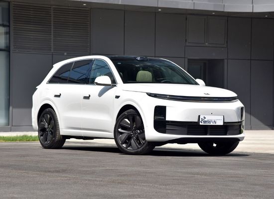 2024 أودم سبورت الطاقة الجديدة للسيارات لي شيانغ L6 300Kw 212Km 154Ps سيارة كهربائية نقية